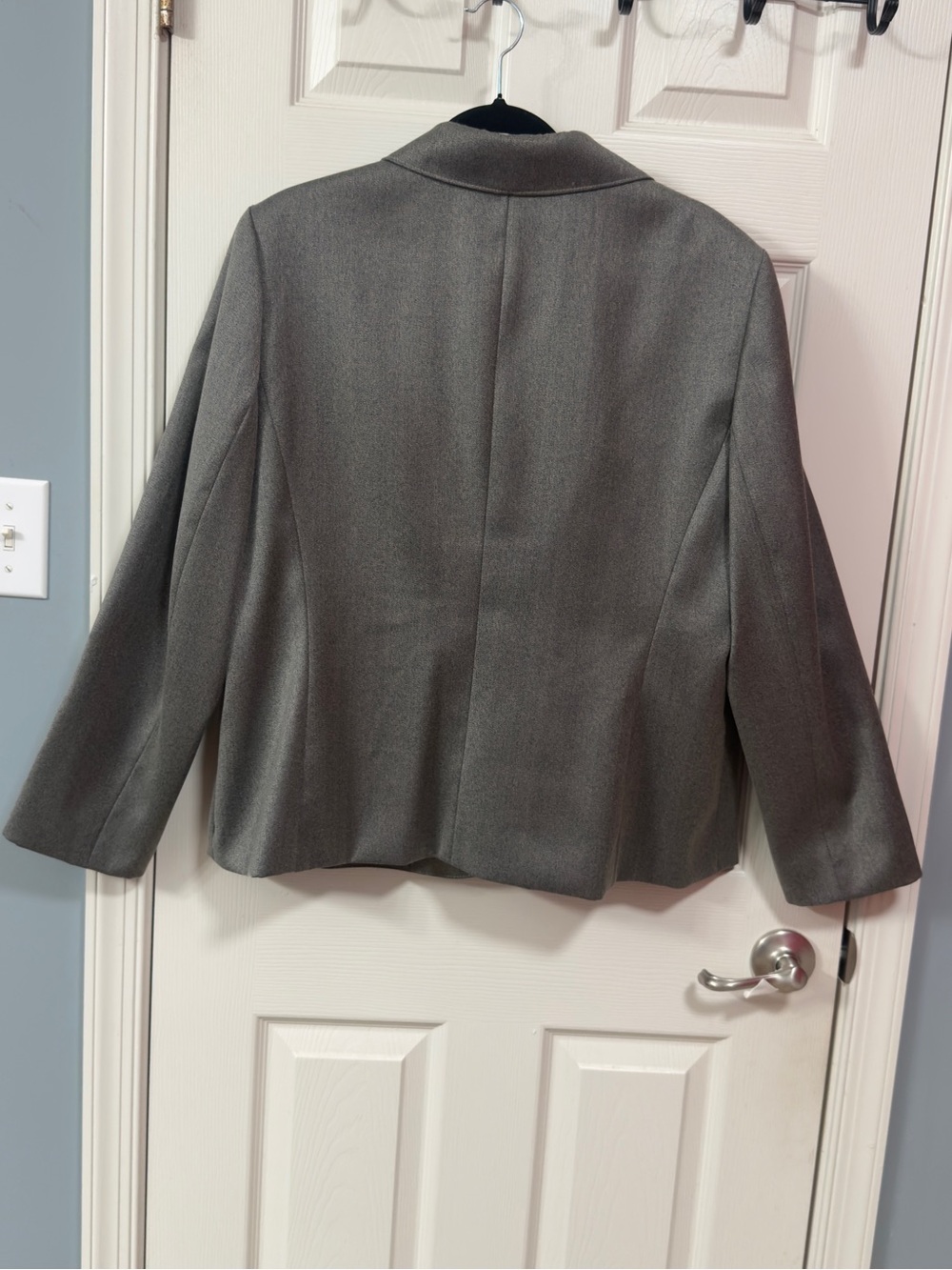 Kasper Gray Three-Button Business Blazer Jacket Plus Size 18 Office Wear Church - Picture 3 of 16
